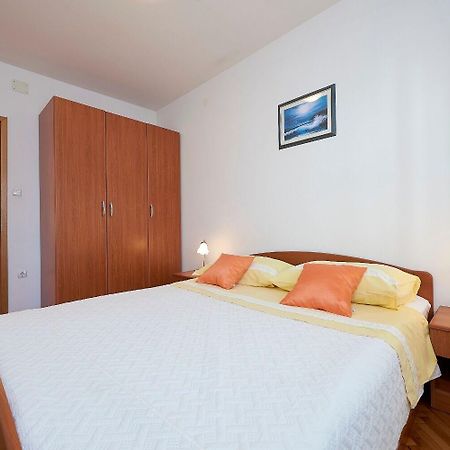 Apartment Ivanka โตรกีร์ ภายนอก รูปภาพ